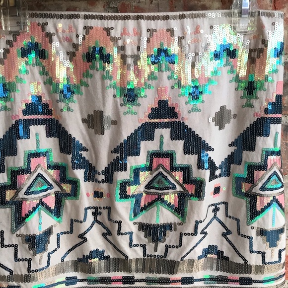 {EXPRESS} Aztec Tribal Pattern Mini Skirt - Picture 8 of 8